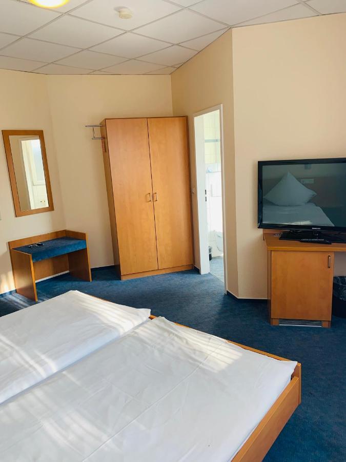Hotel Montan Ντούισμπουργκ Εξωτερικό φωτογραφία