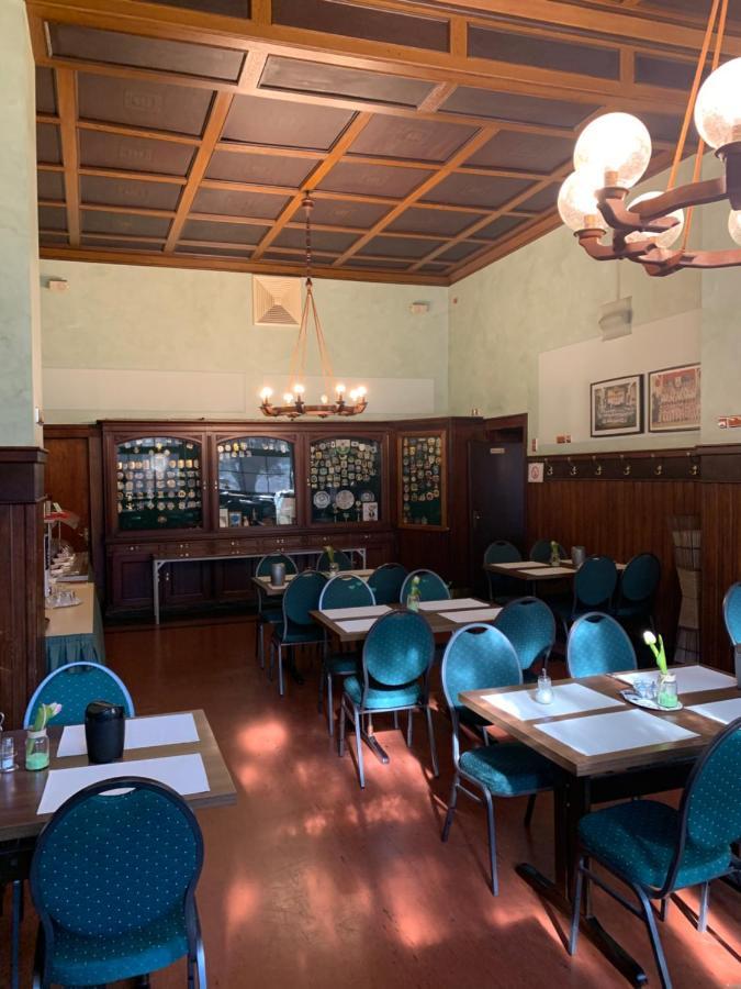 Hotel Montan Ντούισμπουργκ Εξωτερικό φωτογραφία